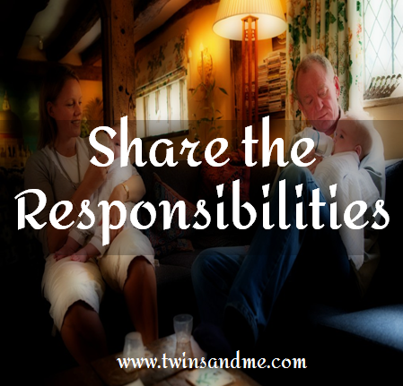 Feeling exhausted about bringing up your twin infants? Need some ideas or tricks to make your life easier. Here are a few tips for managing twin babies!