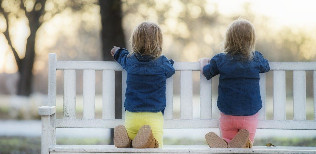 Twin parents are often bewildered in handling their twins. Read more to know about the innocent mistakes made by twin parents which can impact their twins!