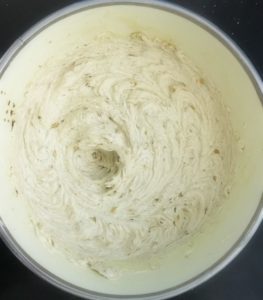 Want to fill your kid's lunchbox with a healthy yet yummy snack & amaze your child? Check out our simple recipe for Muffins with wheat flour and palm sugar.