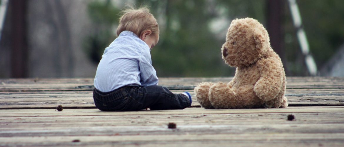 Getting your toddler listen to you can still be a nightmare for many. But it isn't that hard when you follow these three simple yet very effective tactics.