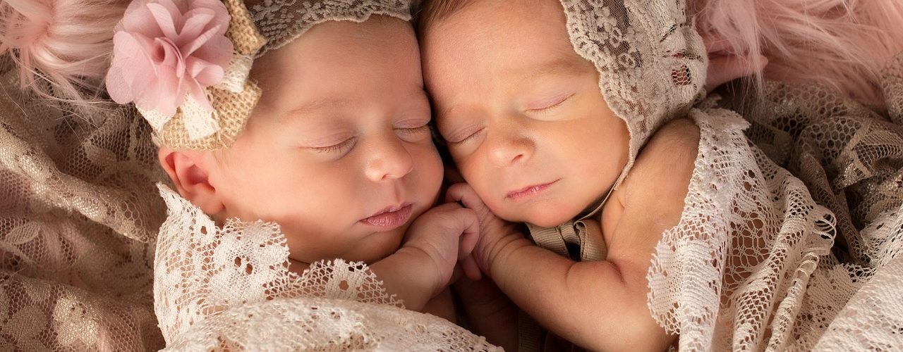 Twin parenting books which will guide you, lessen your stress, rejuvenate your confidence and ascertain that you are not alone in this amazing journey.